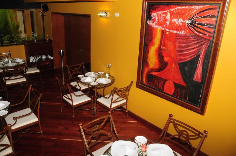 Hotel Emaus Bogota Exterior photo