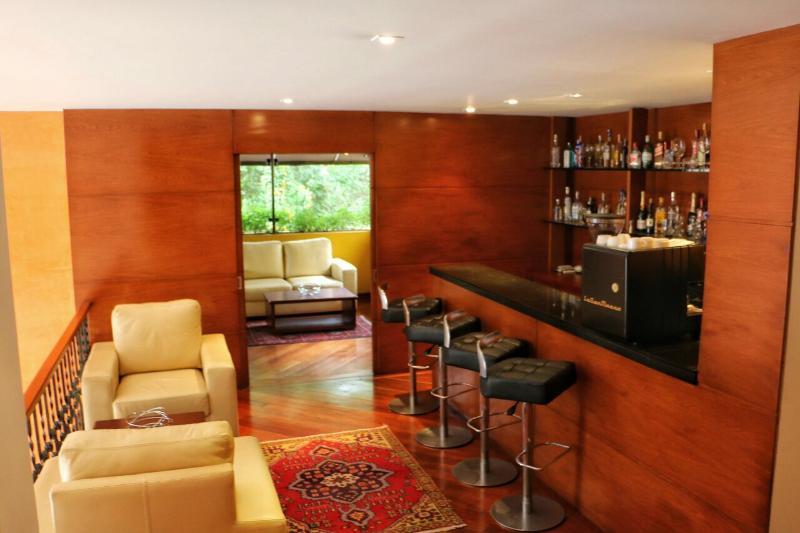 Hotel Emaus Bogota Exterior photo