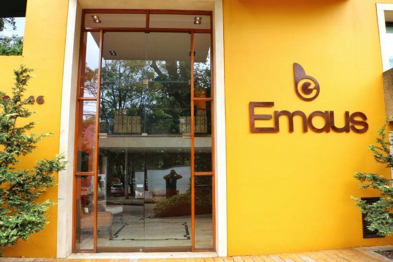 Hotel Emaus Bogota Exterior photo