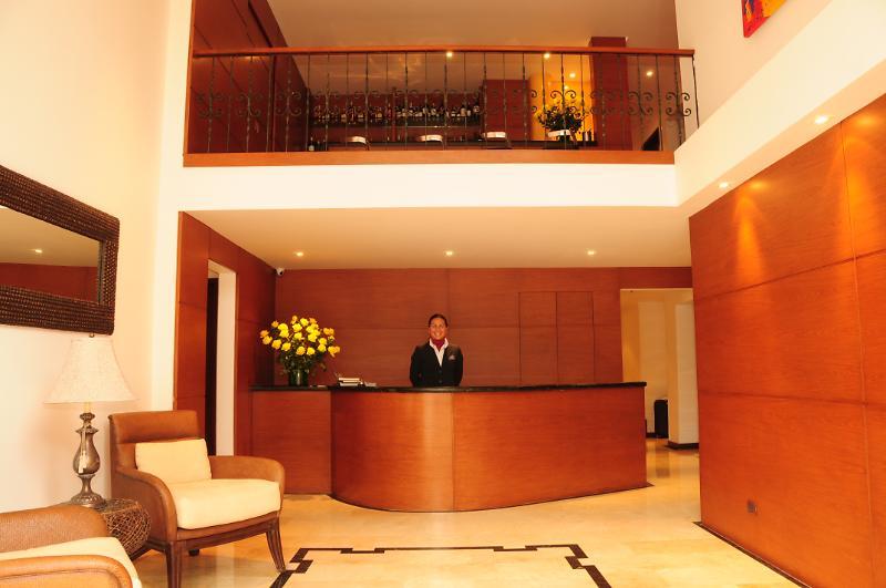 Hotel Emaus Bogota Exterior photo